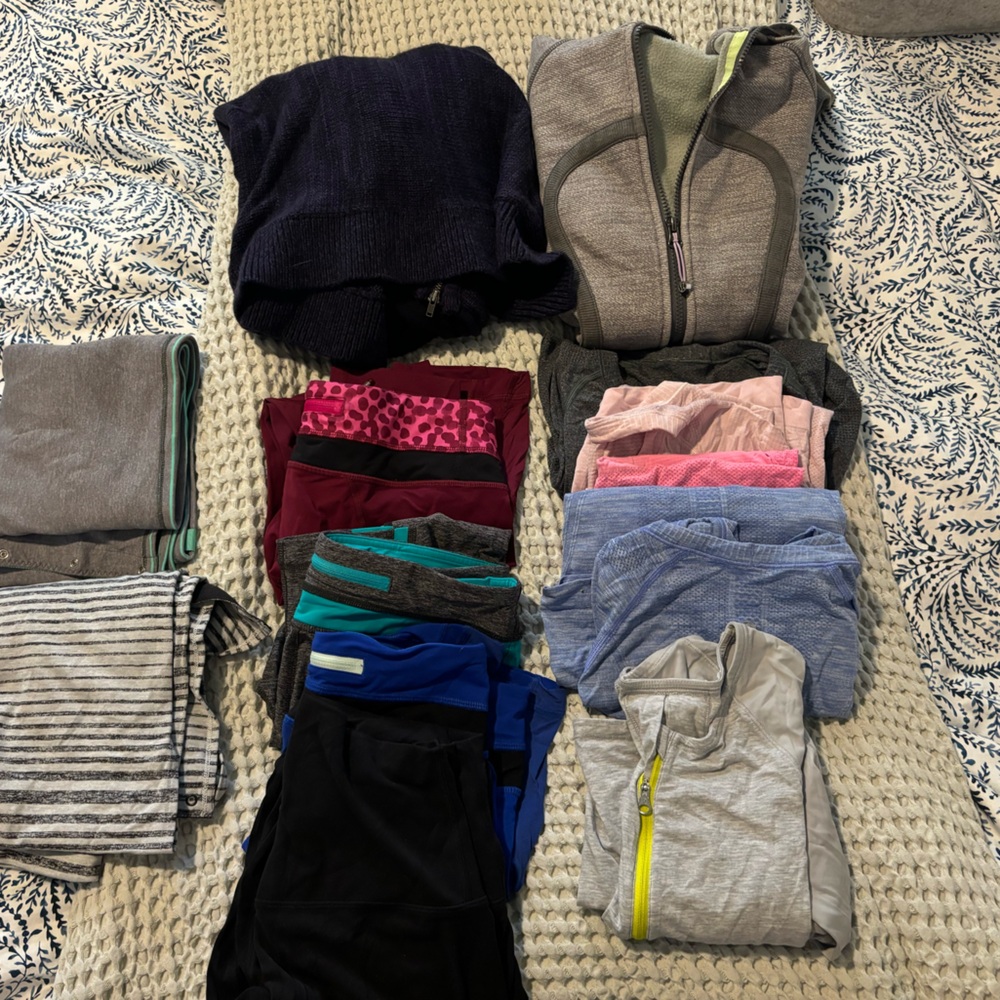 Lululemon Bundle (size 4)
